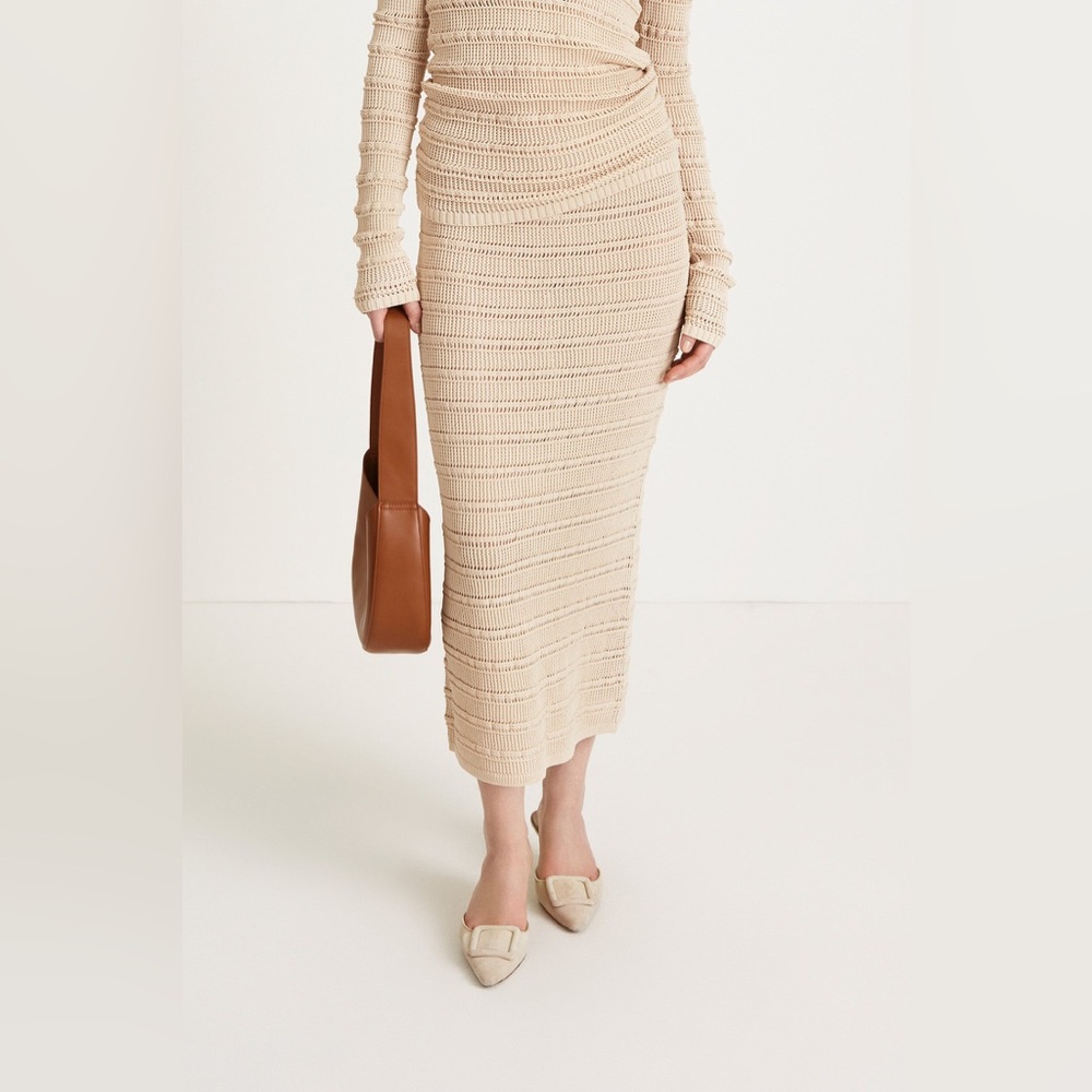 Stylein beige mesh skirt
